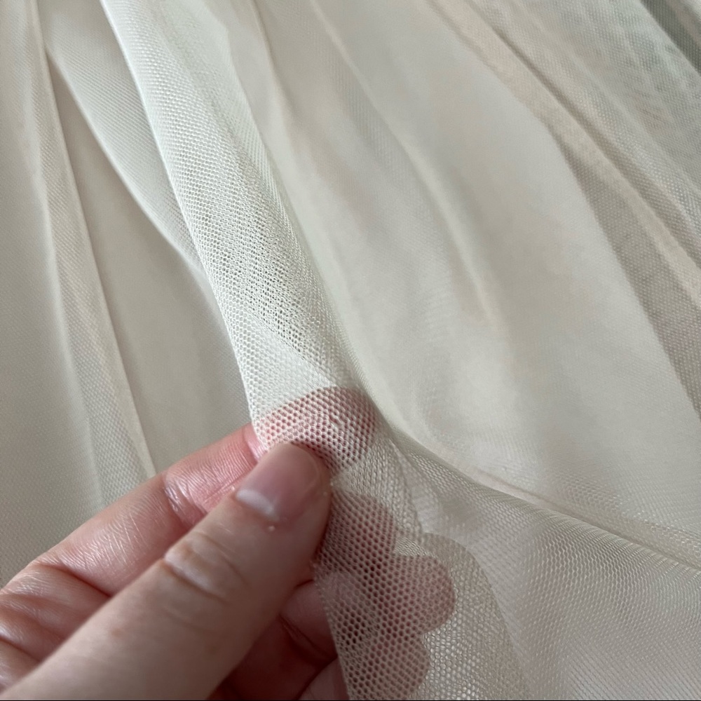 💚SOLD💚 EUC Women's O2 Collection Pleated Tulle Skirt size Small - Picture 6 of 7